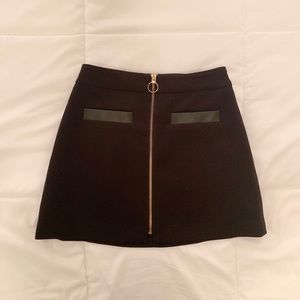 Exposed Front Zipper Skirt